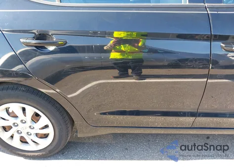 2018 Hyundai Elantra Se from USA, damaged, VIN 5NPD74LFXJH278347